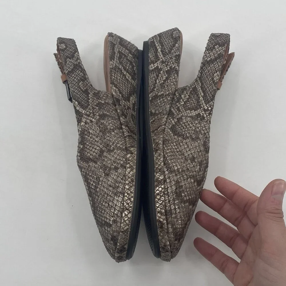 GENTLE SOULS Womens Size 7 Noemi Tan Snakeskin Reptile Leather Sling Back
